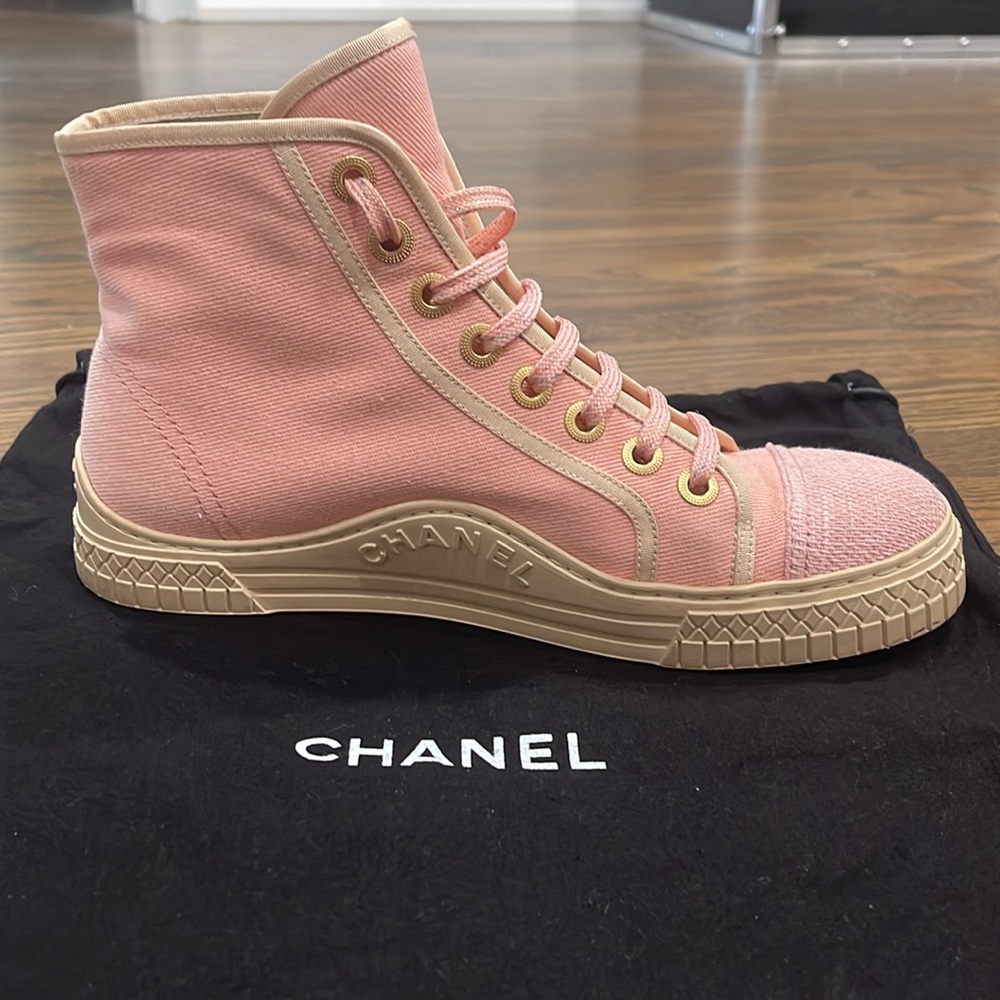 Chanel Pink Cuba Cruise Collection
